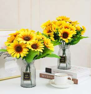 Bouquet de tournesol artificiel fleur décorative positive florissante pour le mariage et les hôtels et l'arrangement à la maison pour l'obtention du diplôme Esater - Product Image 5