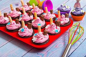 Precio barato al por mayor de <span class=keywords><strong>silicona</strong></span> personalizada Muffin pan Set de <span class=keywords><strong>silicona</strong></span> Cupcakes Moldes - Product Image 3