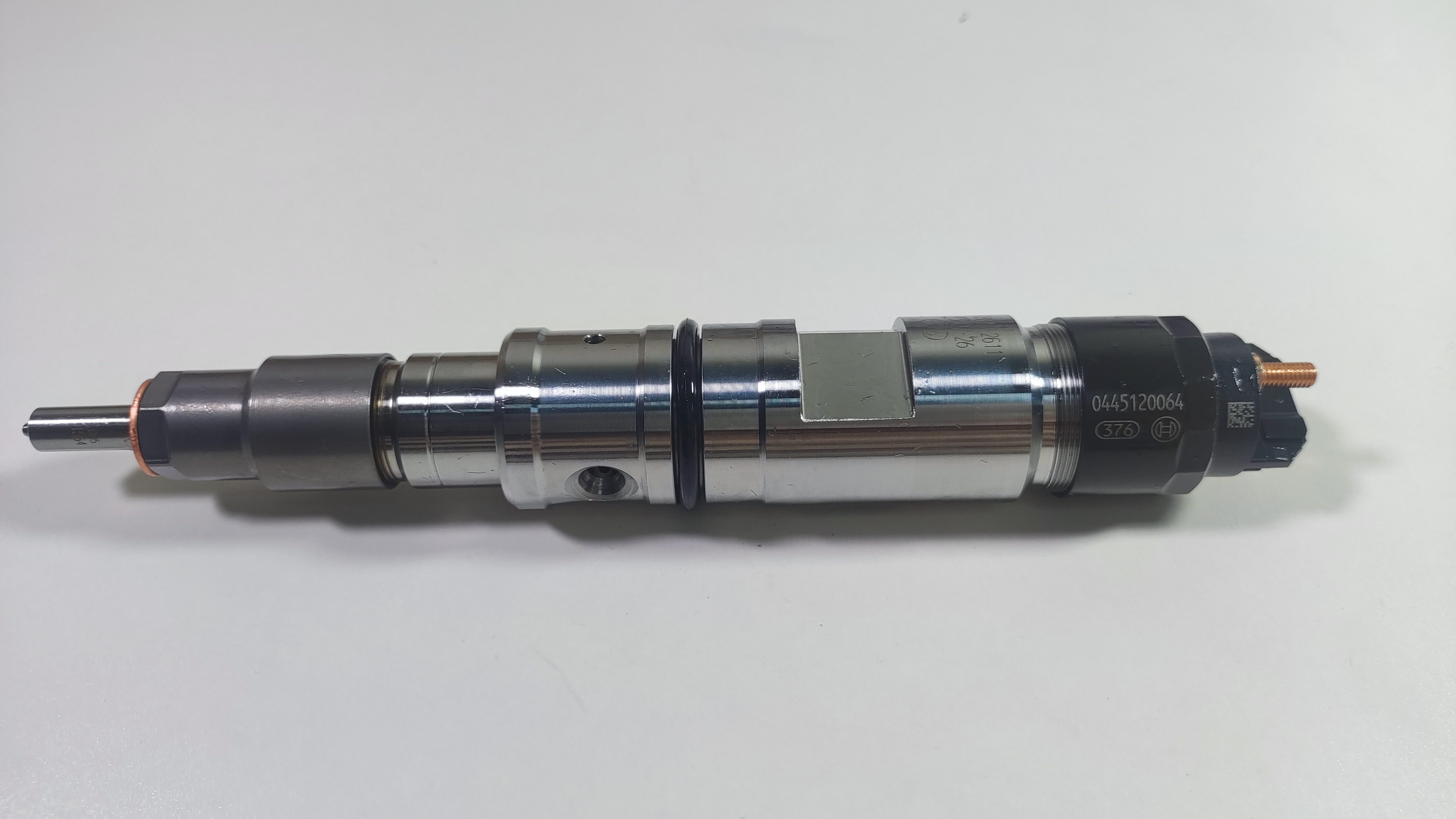 China Made Diesel Fuel Injector 0 445 120 064 0445120064  Fuel Injection Spare Part