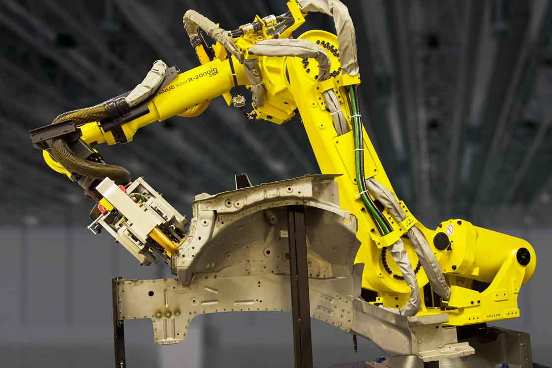 6 Axis Industrial Robot Fanuc R-2000IC/165f Complete Solution for Automatic Car Welding Machine Prod