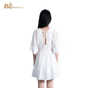 Trắng Ren Áo Sexy Sâu V Nút Cổ Bikini Cover-Up Phụ Nữ Quần Áo Sexy Ruffles Ngắn Tay Áo Mini Dress - Product Image 2