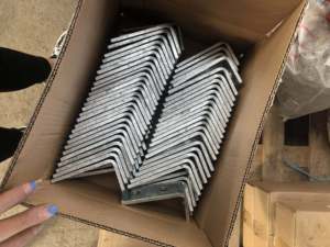 รับผลิตแบบ OEM และ ODM แผ่นฐานรูปตัว L แบบ 90 องศา รุ่น TF204 สามรู ติดตั้งง่าย ชุบกัลวาไนซ์แบบจุ่มร้อน หนา 6 มม. สำหรับประกอบ - Product Image 5
