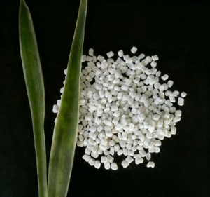 공장에서 판매하는 PP 필러 마스터배치 사출 성형 플라스틱 부품용 탄산칼슘 필러 - Product Image 3