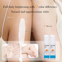 Lotion hydratante pour le corps, formule nourrissante et éclaircissante