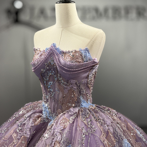 Robe de bal Quinceañera élégante multicolore 1528, robe de princesse en organza violet brillant avec perles et dentelle, col rond et traîne chapelle - Product Image 5