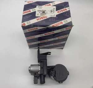 Cocok untuk katup udara hangat Audi A6L/C6, katup kontrol pemanas pompa air hangat 0986338200 4F1959617 4F1959617A 4F1959617B - Product Image 1