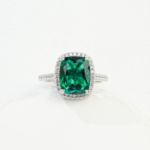 S925 Sterling <b>Silver</b> Exquisite <b>Emerald</b> <b>Ring</b> - Product Image 1