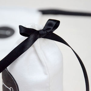 Bolsa de Algodón Blanca con Cordón y Logotipo Personalizado, Bolsa de Regalo para Joyería, Duradera y de Alta Calidad - Product Image 5