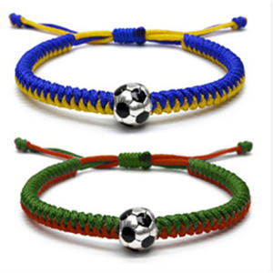 Venta al por mayor de fútbol encanto hecho a mano cuerdas trenzadas pulsera tejida Copa Europea de fútbol cuerda trenzada pulseras Fans regalos - Product Image 4