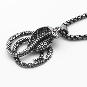 Collar con Colgante de Cobra King de Acero Inoxidable yunnique, Diseño Animal, Engaste de Bisel con Ojo Rojo, Estilo Punk, Joyería Unisex, Regalo - Product Image 5