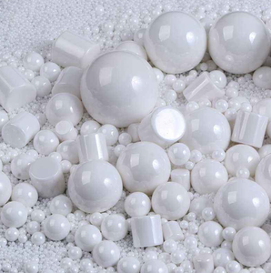 ลูกบอลเซรา<span class=keywords><strong>ม</strong></span>ิก ZrO2/Si3N4/SiC สำหรับลูกปืน G3 G5 G10 ความแม่นยำ 0.8-50 <span class=keywords><strong>ม</strong></span><span class=keywords><strong>ม</strong></span>. HRC 62-80 ประสิทธิภาพการเจียรที่เสถียร - Product Image 1