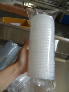 Máquina Empacadora Automática de Bolsas de Almohada de Flujo Horizontal <span class=keywords><strong>JOIE</strong></span> JY-450F para Vasos de Plástico/Papel - Product Image 2