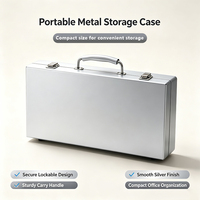 Boîte de rangement portable en métal argenté, boîte à outils en alliage d'aluminium avec fermeture à loquet pour le rangement des instruments
