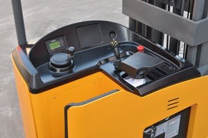 Xilin carretilla elevadora camiones 1600kg 1.6ton capacidad hidráulica doble tijeras tenedor eléctrico <span class=keywords><strong>a</strong></span> camión - Product Image 4