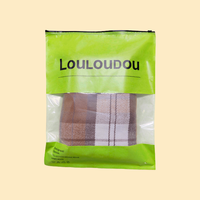 Sac à fermeture éclair en papier kraft mat imprimé avec logo personnalisé, emballage composite en plastique pour vêtements, pochette pour vêtements de boutique et t-shirts