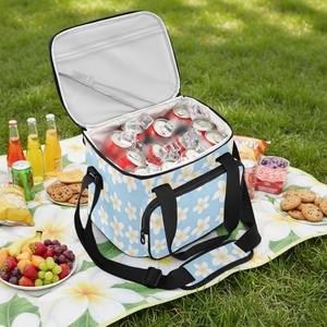 Sac isotherme de pique-nique et de plage écologique à motif Plumeria, personnalisable, pour camping familial, style hawaïen, impression à la demande - Product Image 1