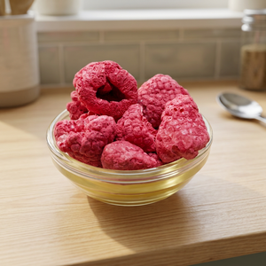Poudre de framboise lyophilisée de qualité supérieure |   Extrait de fruits 100% naturel pur, saveur sucrée et faible en gras, prêt à l'emploi en vrac - Product Image 1