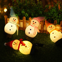Lampe solaire extérieure étanche pour pelouse, décoration de Noël pour cour, lampe bonhomme de neige solaire, best-seller transfrontalier