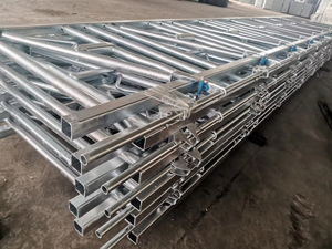 Factory Outlet New Dairy Farm Management Equipment Durable Steel Vaca Oveja Cuello Abrazadera Bloqueo Galvanizado Vaca Ganado Headlock 1 año - Product Image 5