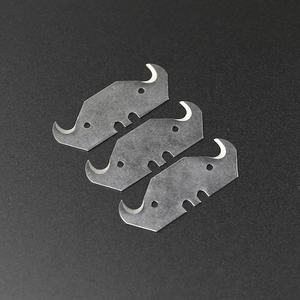 Lames de couteau utilitaire en acier à haute teneur en carbone SK5 à un seul trou, à bord tranchant, remplaçables, pour la toiture, fournies par l'usine - Product Image 2