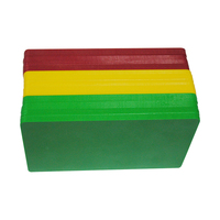 Cartes PVC vierges magnétiques colorées (rouge, jaune, bleu, rose) imprimées offset, personnalisables, pour imprimante de cartes – Vente en gros à chaud