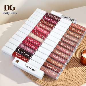 高品質プライベートラベル付き65色リップグロス卸売、輝く艶やかなヴィーガンリップグロス - Product Image 1