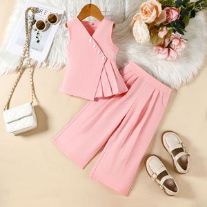 Nuovo Set Estivo 2025 per Bambine: Giacca Senza Maniche con Scollo a V e Bottoni, Pantaloni Plissettati, Stile Casual Europeo-Americano - Product Image 4