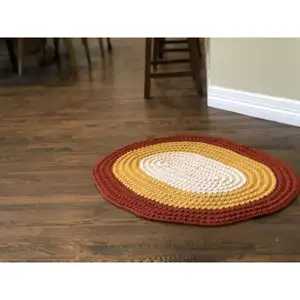 Hooked Wool and Braided Cotton Bear Round Accent Rug