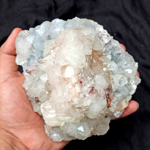 Venta al por mayor de mezcla de cristales naturales, especímenes minerales de apofilita en bruto, y cristales de apofilita en racimo para decoración. - Product Image 1
