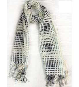 Bufandas largas de algodón 100% elegantes para mujer, estilos de punto teñidos de hilo liso a la moda para la temporada de primavera - Product Image 1