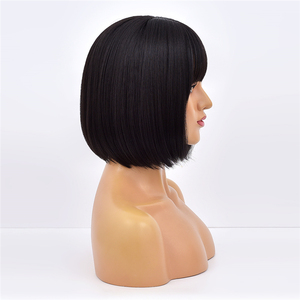 Ainizi Parrucca Sintetica Elegante da 12'' Stile Bob Corto Nero <span class=keywords><strong>con</strong></span> Frangia per Donne - Product Image 5