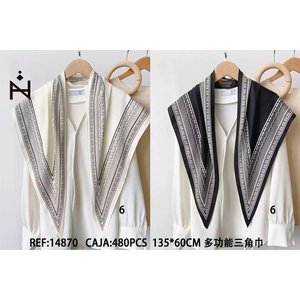 Sciarpa triangolare multifunzionale 135*60 cm per donna, accessorio moda per il collo - Product Image 3