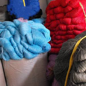 Vente en gros de raphia Lafite de couleur <span class=keywords><strong>naturelle</strong></span> Matériau fait à la main <span class=keywords><strong>Corde</strong></span> Lafite de couleur primaire pour les matériaux d'emballage de bouquet - Product Image 6