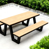 Ensemble de table de pique-nique en alliage d'aluminium moderne pour l'ameublement extérieur dans les cours d'hôtels, les parcs, les jardins, les centres commerciaux