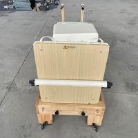 Reformer Pilates en bois de chêne et caoutchouc avec chariot entièrement recouvert et crampons en acier inoxydable