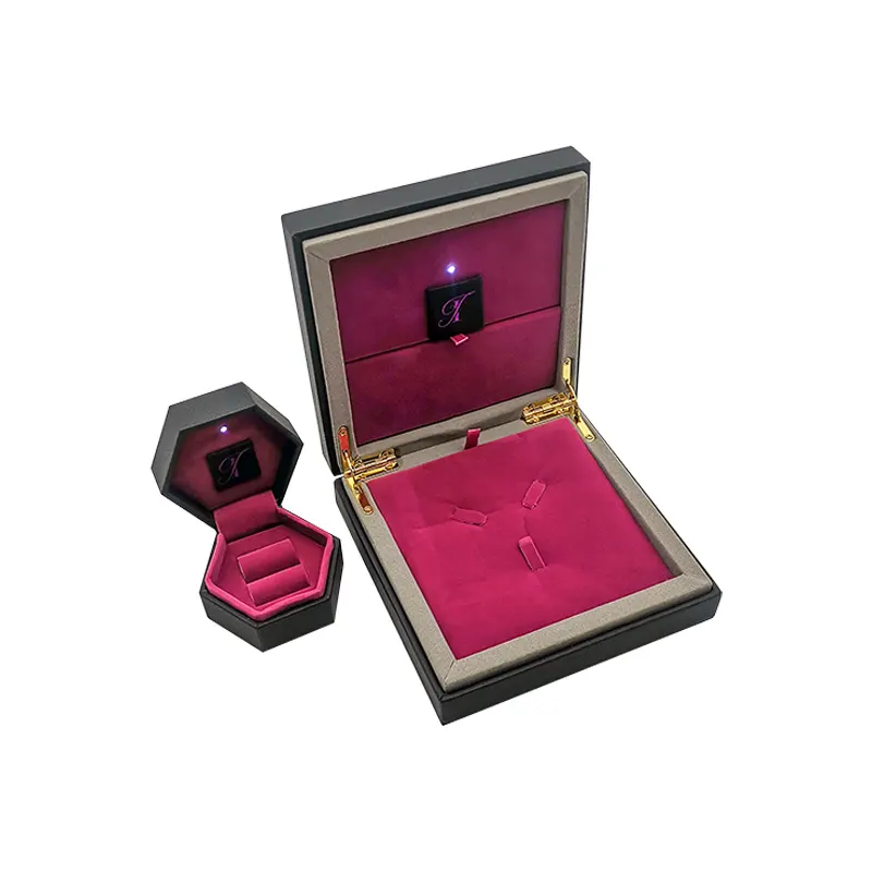 Scatola di gioielli di lusso nero collana anello bracciale scatola regalo con LED luce viola fodera organizzatore gioielli