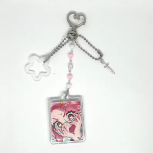 Alien Stage Porte-clés assortis faits à la main: Luka, <span class=keywords><strong>Mizi</strong></span>, Hyuna et Ivan Cosplay Porte-clés Cadeau pour les couples de fans - Product Image 4