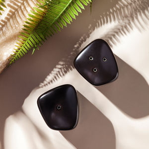 En gros Pas Cher Prix Porcelaine Réutilisable Noir Mat Salière Pour Restaurant Poterie Poivrière - Product Image 2