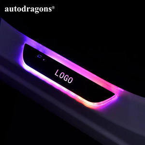 ไฟตกแต่งประตูรถยนต์ไร้สาย RGB LED พร้อมโลโก้รถยนต์ ไฟต้อนรับ LED ไฟ Ambient Light แผ่นกันรอยขีดข่วน ไฟตกแต่งแบบกำหนดเองได้ - Product Image 3
