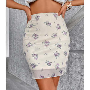 Women Floral Print Bodycon Mini Skirt <b>Retro</b> Elegant Style, INS Popular Slim <b>Fitting</b> Short Skirt for Daily Party Wear - Product Image 2