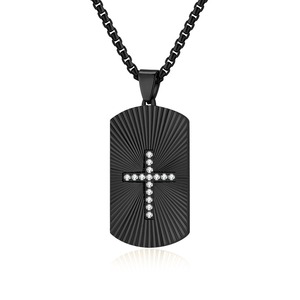 Klassische Trendige Fächerförmige Kreuz-Halskette mit Eingelegten Steinen Europäischer Vintage-Schmuck Titan-Stahl Kruzifix-Anhänger Halskette - Product Image 2