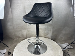 Modern Black PU <b>Leather</b> <b>Bar</b> <b>Stool</b> with Diamond Stitching, Adjustable Swivel Chrome Base and Footrest for Pub - Product Image 5