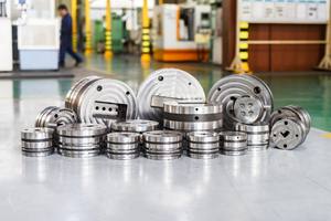 Stampi per estrusione di profili in alluminio H13 - Product Image 4