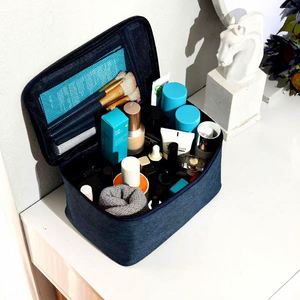 Sac de toilette de voyage portable pour femme, grande capacité, en tissu Oxford, avec fermeture éclair, étanche, pliable, pour l'extérieur - Product Image 4