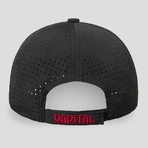 หมวกเบสบอลโพลีเอสเตอร์สีดำปักลาย 3 มิติ แบบกำหนดเอง ผลิตขายส่ง - Product Image 2