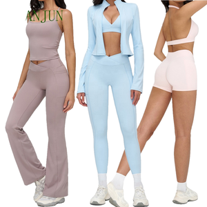 Conjunto Deportivo de Yoga y Gimnasio para Mujer, Transpirable y de Alta Calidad, con Leggings de Cintura Alta y Efecto Levanta Glúteos, y Sujetador Deportivo para Correr y Hacer Ejercicio - Product Image 1