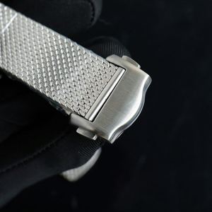 Montres de plongée chronographes à mouvement mécanique avec boîtier en acier inoxydable haut de gamme personnalisées en usine, élégantes et à la mode - Product Image 3