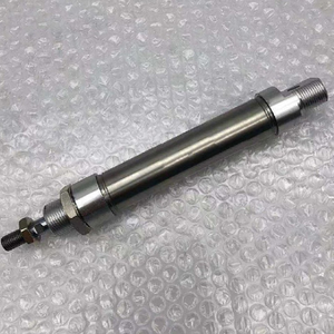 DSNU-32-100-PPV-A 196024 气缸 DSNU32100PPVA - Product Image 1