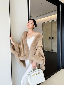 Vrouwen Luxe Winddichte Mantel Warme Poncho Vossenbont Afgezet Dubbelzijdige Wolmix Cape - Product Image 2