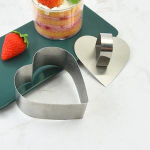 Best Seller Equipo para hornear Decoración <span class=keywords><strong>de</strong></span> pasteles <span class=keywords><strong>de</strong></span> acero inoxidable Molde <span class=keywords><strong>de</strong></span> anillo para Tartas Cortador <span class=keywords><strong>de</strong></span> galletas Mousse Cake Ring con tapa - Product Image 6